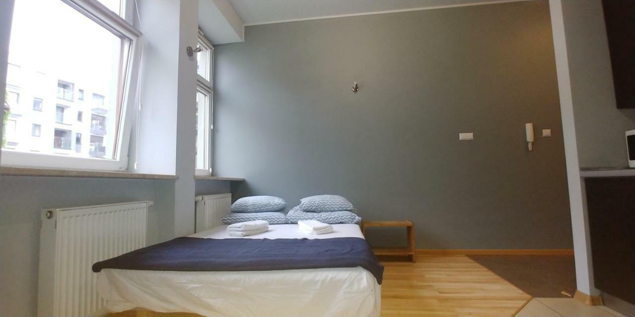 999 Aparthostel Krasków Exterior foto